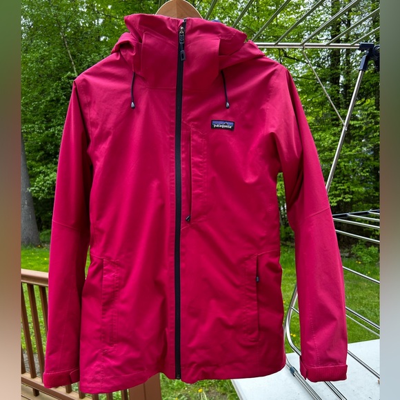Patagonia Jackets & Blazers - Patagonia Women’s Insulated Powder Town Jacket